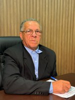 Vereador Rauflis Mello entra em licença e Vicente Ferreira toma posse na Câmara de Pontal do Araguaia